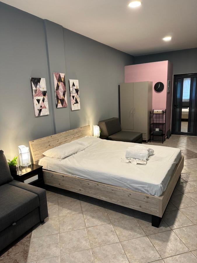 Grey Pearls Apartments Vrasná Eksteriør bilde
